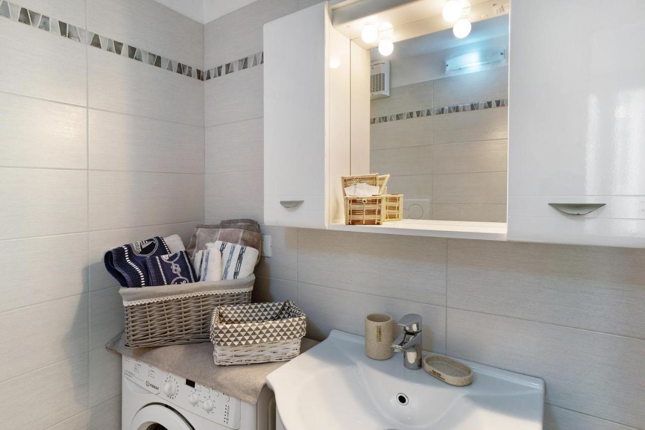 Casa Di Ali Apartment อิมเปรีอา ภายนอก รูปภาพ